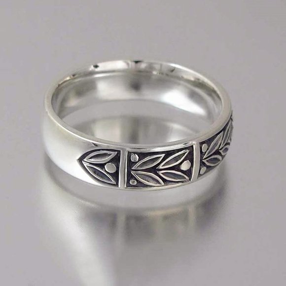 Carved Ethnic Retro Leaf Tiny Green Zircon Ancient Silver Vintage Ring,… - Picture 5 of 6